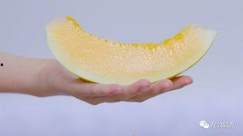 吃蜜瓜嘴巴流血,吃瓜嘴流血的惊悚体验