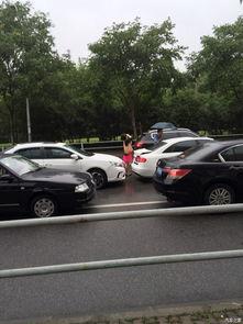 飞车吃瓜论坛,揭秘热门飞车游戏背后的精彩故事